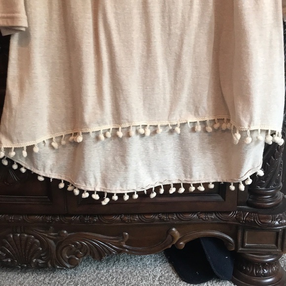 Top - Picture 3 of 4